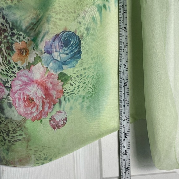 4/$25 or 5/$32   40% Silk Scarf - Picture 5 of 5